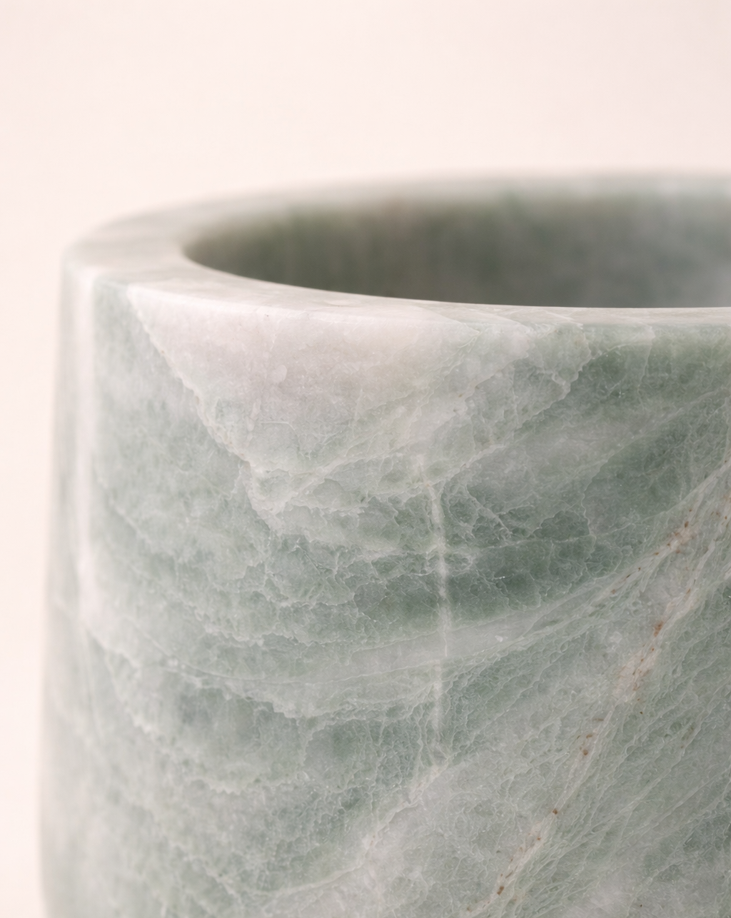 Mörser aus Green Ming – Helle Maserung